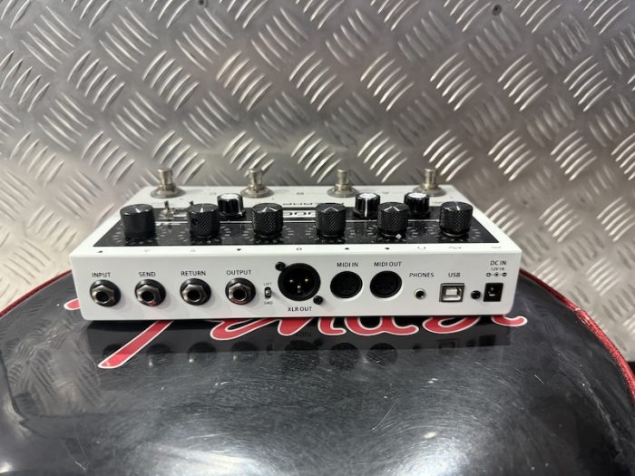 Mooer Preamp Live Used - Image 4