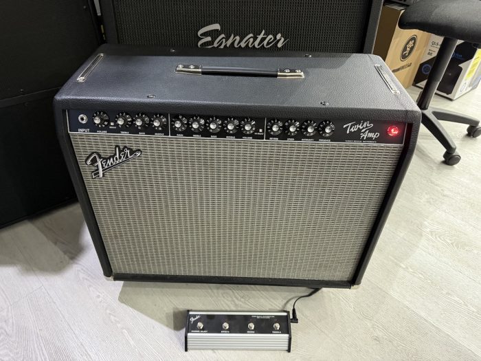 Fender Twin Amp Used - Image 3