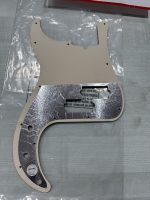 Fender 0992175000 Pickguard Precision Bass Used - Image 3